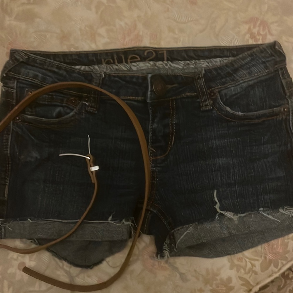 Shorts and belt